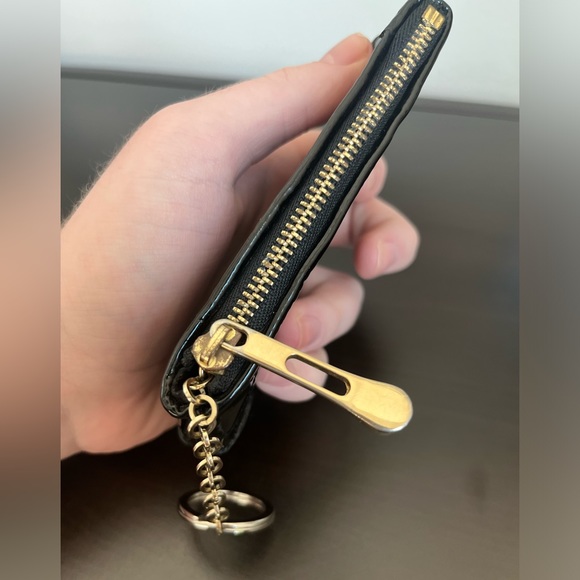 Burberry Quilted Black Patent Leather Key Card Coin Pouch - Picture 5 of 12